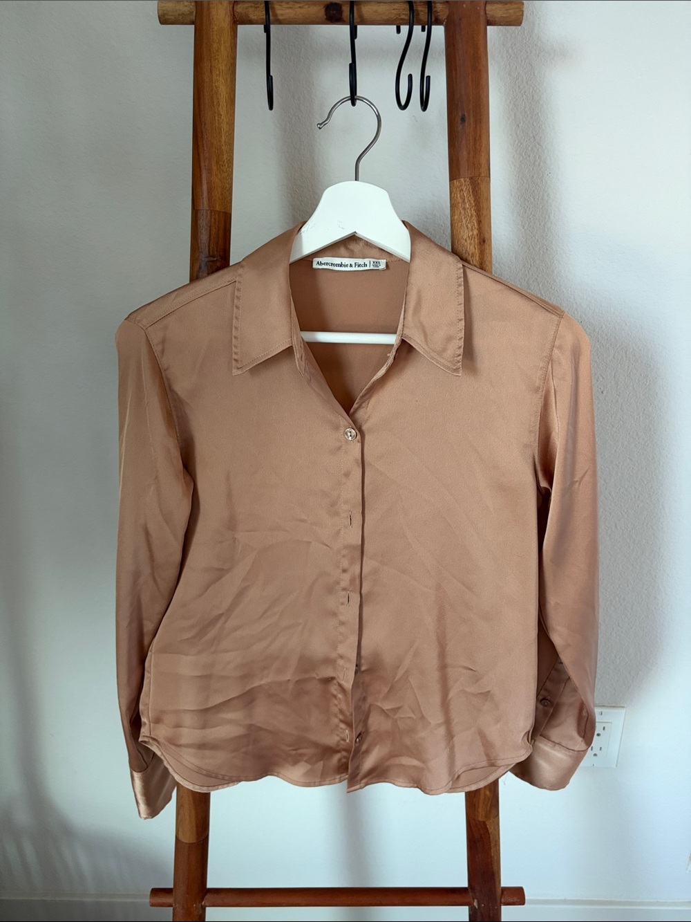 Abercombie & Fitch Silky Taupe Button-Down Shirt with Classic Collar